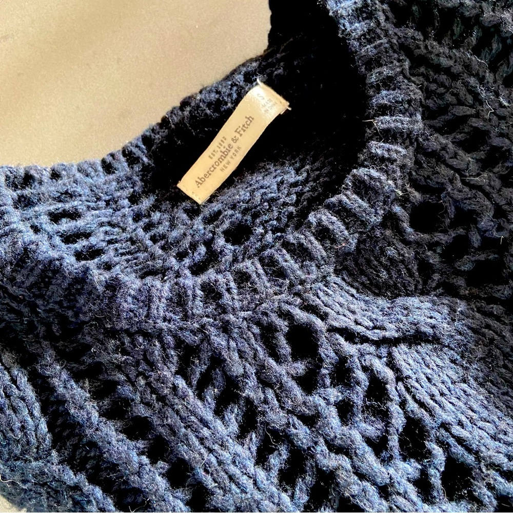 Vintage Y2K Abercrombie & Fitch Open Knit Sweater Size Small